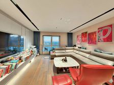 丰侨公寓电梯房顶层190.73平米精装南北3室2厅2卫出售