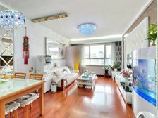 新里西斯莱公馆 2室1厅 82.68平