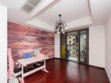 品质小区,诚意出售,近地铁,电梯房,主卧朝南,精装修