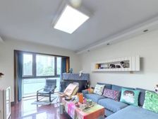 户型方正,没有缺角,五年出一套+位置安静,景观视野