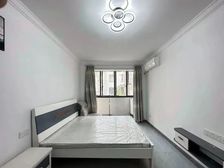 (新出笋盘)东边套全明户型!房东出国急售!低于市场价50万!