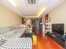 四居室大平层 三阳开泰 五环口 首付仅需60万长阳半岛