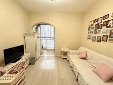 好房!门口三轻轨 精装小户型 民用水电 纯住宅 适合出租自住