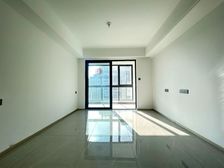 次新小洋房 飞机户型 价格还能谈(实拍图眞价)产权清晰