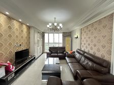 地铁口花城二期南北通3房!方正的户型,带车位降价急售随时看!