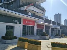 13平米150平米的都有,第四代城市综合体楼下的门面!