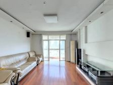 南北直通大三房,动静分离格局,四开间朝南 南北直通大三房