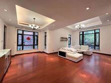 (新出笋盘,小区中心位置)(满五 ,有钥匙,随时看)