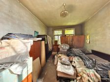 团圆里 一楼两室里外间 岳阳道片有名额 公产 165万面积大