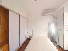 新出好房!紧临徐家汇中心!房东出国急售!边套全明!价格可谈