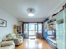 00后小夫妻婚房 80豪华装修全送 附赠B1产权车位 急急