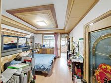 双语 环山路 燕翔路 中楼层三居室 大院停车 诚心出售
