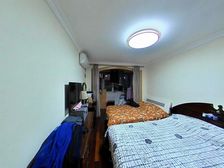 医疗配套成熟 商圈成熟 双南两室 临地铁 高楼层采光充足