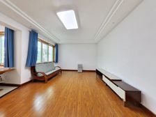 直上南湖贰小 中央花园 精装三房 门口地铁口 采光好满2