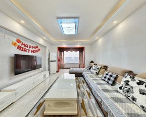 世豪嘉柏 3室2厅 西南