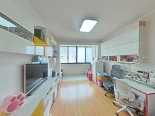 诚售,精装修 拎包入住 近15号线 双南视野好 低总价低单价