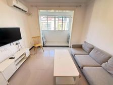 近上海 和徐教院 ,房东摇到上汇,不要这边的 ,有钥匙