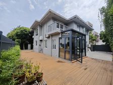 独栋5房5卫虹梅别墅总价蕞低且单价蕞低附近宋庆龄幼儿园