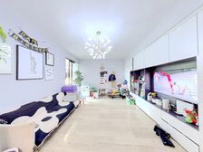 上海绿城 三期,精装修电梯高区安静,拎包入住,总价低全南两房