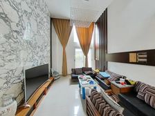 青浦工业园区 房龄新 南北通透 双卫生间 精装可拎包入住