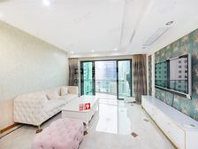 瑞虹新城!带车位,精装修,带露台,主卧朝南业主急售!