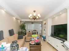 业主委托,纯商品房小区,南北通透,环境好,近低铁!房东诚售