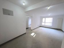 金盏嘉园100平南北通透三居室有本出售230万临望京大山子