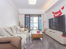 精装3房所见即所得南向次新2两年楼龄 装修细节到位