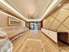 润富国际 3室2厅 东 保养好 价格可谈 诚心出售