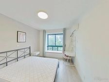 聚龙家园 4室1厅1卫 简装修 465万元