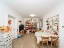 海桐小区 2室1厅1卫 精装修 465万元