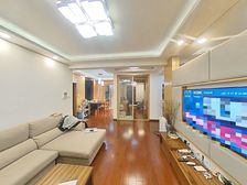 日月光新上大两房+南北直通+附两阳台+产权车位+看房随时