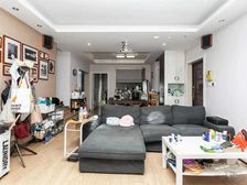 万邦都市花园 3室2厅1卫 精装修 788万元