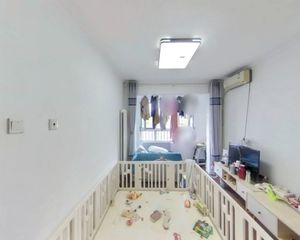 中晟景苑(三区)3室1厅82.29平