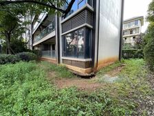 草海湖畔 云海一号 一楼带带大花园 带地下室 优质好房
