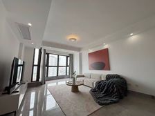 淮海中路东湖路上襄阳公园旁环贸0距离嘉丽苑景观楼层带车位诚售