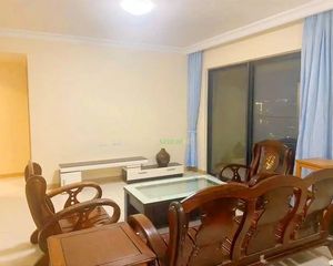 精装可拎包入住 得房好 正南朝向 小三房 带电梯 双卫格局