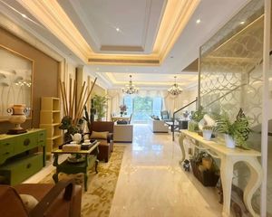急售! 观澜湖(双拼别墅)精装拎包入住业主愿意800