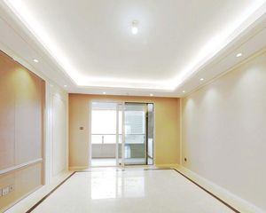 住家不二选择 精装修全新 业主急售 中间楼层 随时可看房