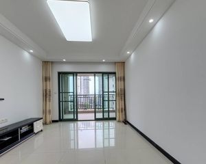 装修保养新,业主诚意卖,价格可谈