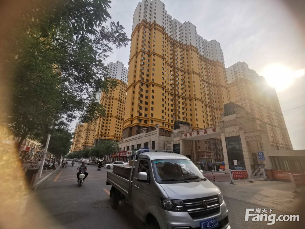 小区相关图