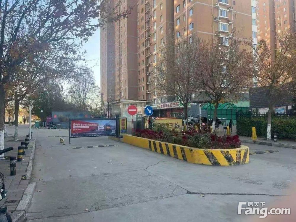 小区相关图