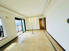 全新未入住 正中峰景湾 3房2卫 交通便利 还价就签