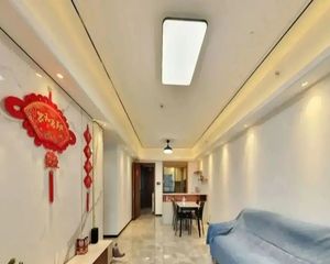 黄埔中央城精装三居 南向中层 湖师大不占用 环境舒适