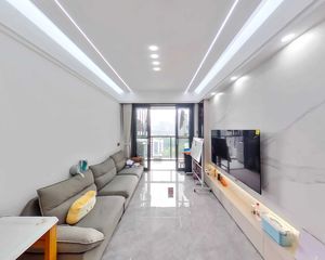 光明电建地产洺悦府3室2厅,双轨交汇,朝南安静,性价比高