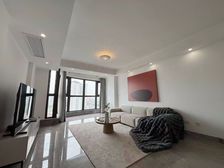 淮海中路东湖路上襄阳公园旁环贸0距离嘉丽苑景观楼层带车位诚售
