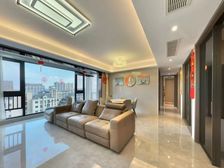 保辉香景园!业主打算出国,现在着急卖,有车位,随时都可以看!