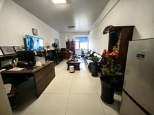 北辰大厦 繁华地段 杨面大一室 诚心出售