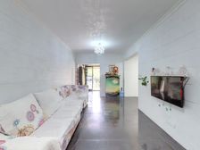 近沃尔玛大前门 诚丰水晶座 电梯两房 各付税 85万免佣