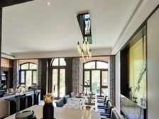 山水独栋别墅,单层面积大,田园生活感受,同看首创合著。